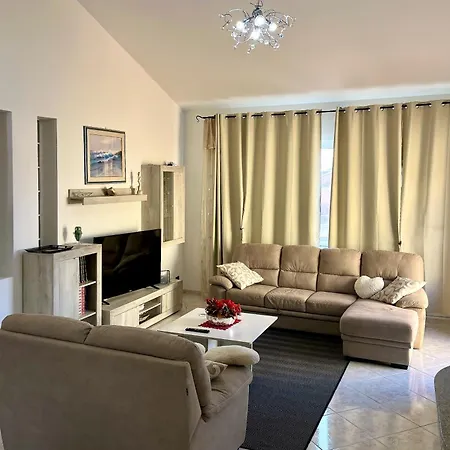 Luxury Centro * Cabras
